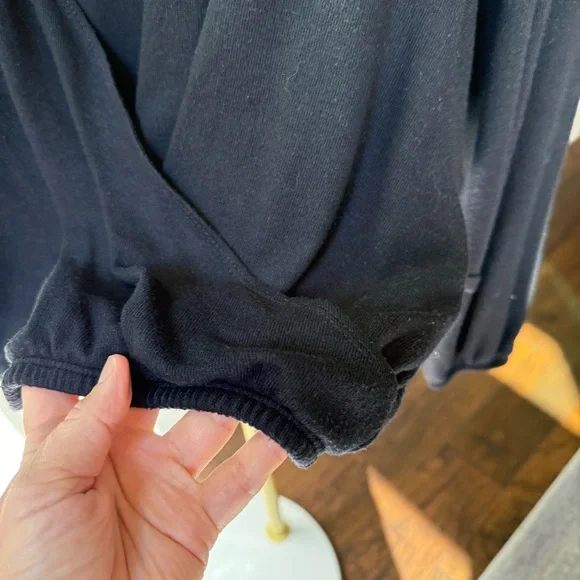 Beyond yoga, black woman’s wrapped up pullover sweatshirt, top size medium - Picture 10 of 15